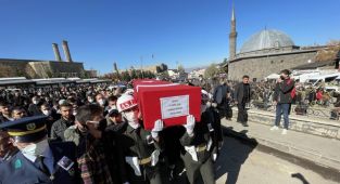 Silah kazası sonucu şehit olan asker Erzurum'da son yolculuğuna uğurlandı