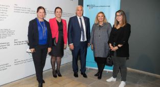  Türk-Alman yaşamını yansıtan fotoğraflar İzmirliler ile buluştu