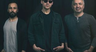 Yedinci ev ve birileri Indıe müzikteki özgün tarzlarıyla 3 aralık’ta Küçükçiftlik park’ta