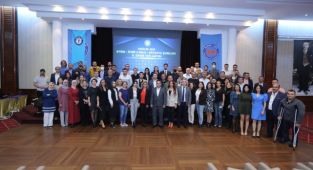 Yılın 365 Günü Sağlık Çalışanlarının Yanındayız