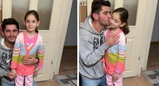 7 yaşındaki kızını boğazını keserek öldürdü