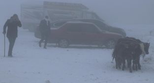 Ağrı'da termometreler gece sıfırın altında 27 dereceyi gösterdi