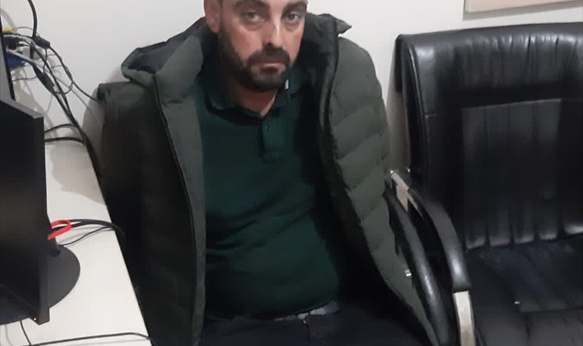 Antalya'da iş yerinin önünde silahlı saldırıya uğrayan kişi hayatını kaybetti