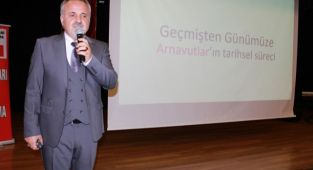 Arnavutluk'un Kuruluşu Tarihi Karşıyaka'da Anlatıldı