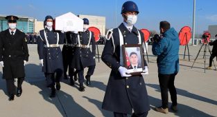  Astsubay Üstçavuş Mutlu'nun cenazesi defnedildi