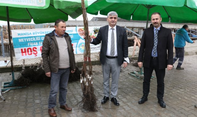 Büyükşehir Üreticileri Meyvecilik İle Kalkındıracak