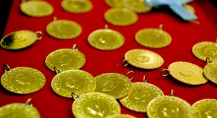 Çeyrek altın bin 205 lira