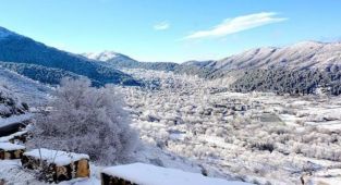 İzmir’e yılın ilk karı düştü