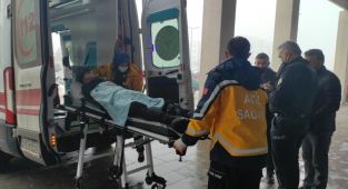 Konya'da bıçaklı kavgada iki kişi yaralandı