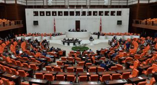TBMM Genel Kurulunda bütçe görüşmeleri başladı