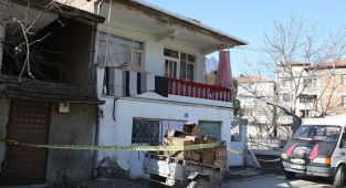 17 yaşındaki çocuk tartıştığı annesini bıçaklayarak öldürdü