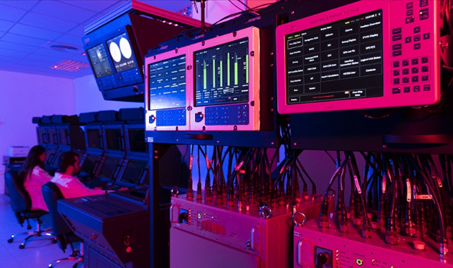 5'inci denizaltının Komuta Kontrol Sistemi de teslim edildi