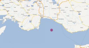 Akdeniz'de 5,3 büyüklüğünde deprem