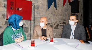 Başkan Soyer gençlerle bir araya geldi