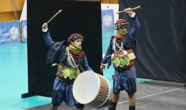 Bayraklı Sanat ve Müzik Akademisi yola çıkıyor
