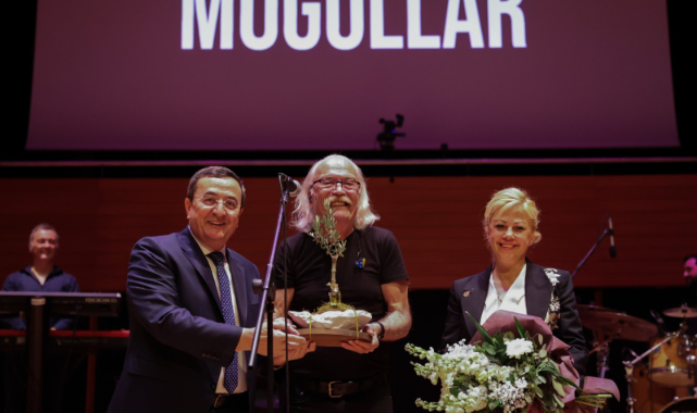 Eflatun Nuri Ödül Töreninde Özgür basın vurgusu