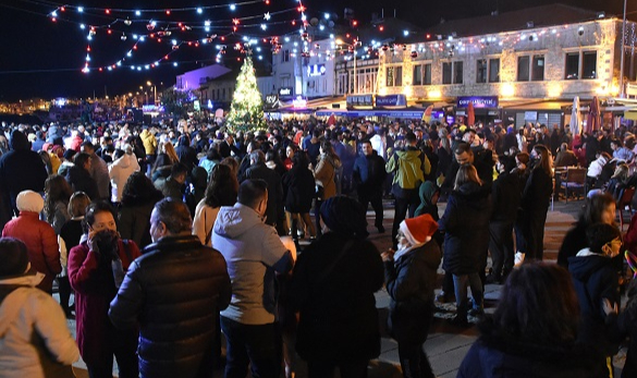 Foça 2022 Yılına ‘Merhaba!’ Dedi