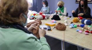 Hayata ilmek ilmek bağlandı