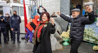 Nergisin mis kokusu, soğuk dinlemedi