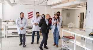 Başkan Soyer Egeşehir Laboratuvarı’nı inceledi