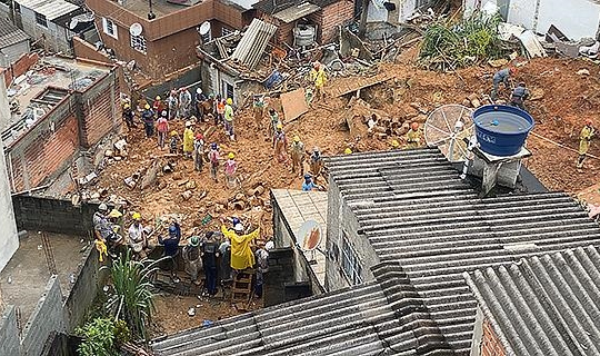 Brezilya'daki sellerde 6 kişi hayatını kaybetti