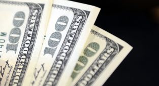 Dolar 13,58 seviyesinde