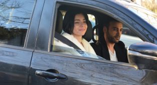 Emre Kaya suskun, Merve Boluğur 'Aşk yok iş var' diyor