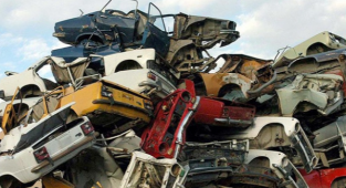 Heppakcan'dan hurda araç uyarısı