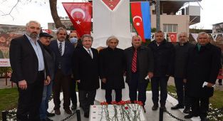 Hocalı Şehitleri Bornova'da anıldı