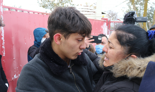 Tahliye edilen Tolga Daşkıran ailesiyle buluştu