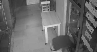 3 dakikada 20 bin liralık hırsızlık