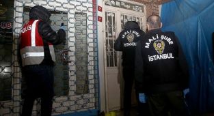 Adnan Oktar davasında yakalama kararı çıkarılan 61 sanıktan 32'si gözaltına alındı