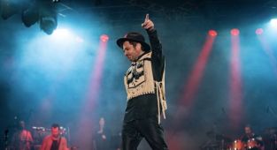 Alaçatı Ot Festivali’nde Kenan Doğulu Rüzgarı