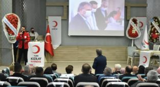 Bornova Belediyesi ve Türk Kızılay el ele