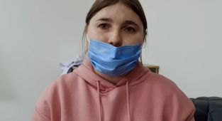 Her sabah ailesi için endişeyle uyanıyor