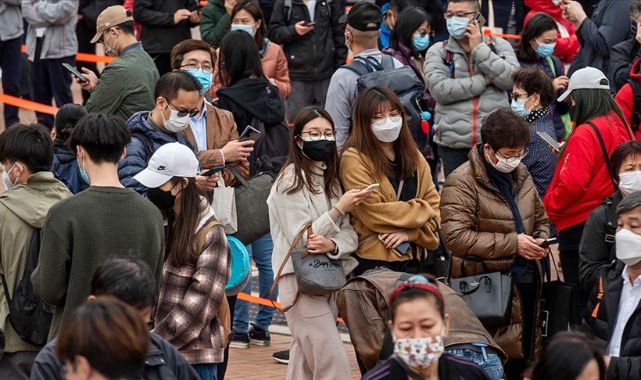 Hong Kong, Kovid-19 salgını nedeniyle 9 ülkeye uyguladığı uçuş yasağını kaldırıyor