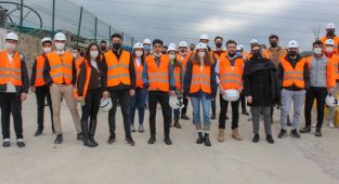 Karşıyaka Belediyesi geleceğin inşaat mühendislerini ağırladı