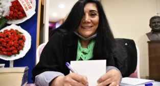 Narlıdere'de Süheyla Taşcıer, şiir dinletisi düzenlendi