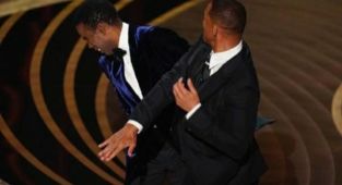 Oscar töreninde sunucu Rock'ı tokatlayan Will Smith özür diledi