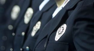 Polislerin 'şark' görev sürelerini düşüren yönetmelik Resmi Gazete'de yayımlandı