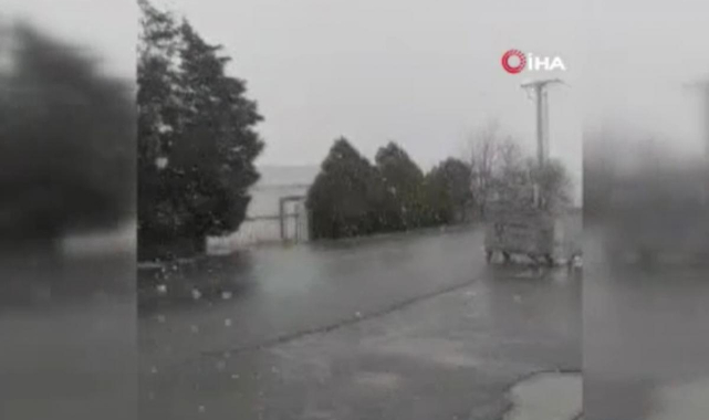 Silivri'de kar yağışı başladı
