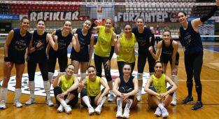 Sosyal proje olarak kurulan voleybol takımı, Sultanlar Ligi yolunda