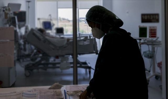 Türkiye'de 13 bin 81 kişinin Kovid-19 testi pozitif çıktı, 85 kişi hayatını kaybetti