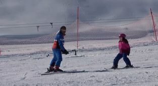 Uludağ'da kar kalınlığı 133 santimetreye ulaştı