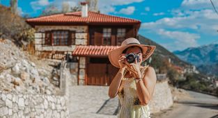 Antalya'ya gelen turist sayısı 1 milyonu geçti