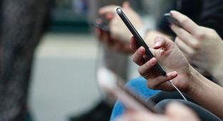 Bazı cep telefonlarının ÖTV'leri yeniden düzenlendi