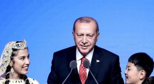 Cumhurbaşkanı Erdoğan 23 Nisan TRT Çocuk Şenliği'ne katıldı