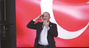 Didim Belediye Başkanı Ahmet Deniz Atabay 3 yıllık çalışmalarını Didimlilere anlattı