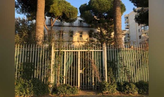 Harabeye dönen 130 yıllık İzmir Vali Konağı Meclis gündeminde