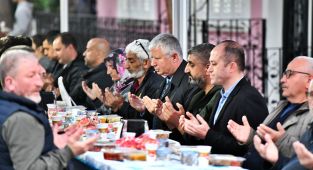 İZDENİZ personelinden bin kişilik iftar